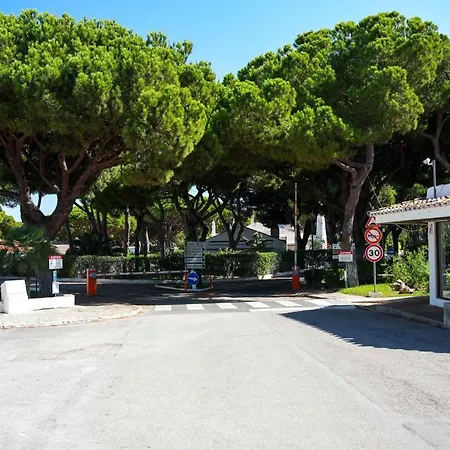 Апартаменты Acoteias 203 *